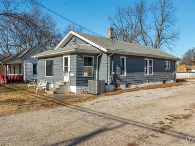 732 E Park St, Du Quoin, IL, 62832
