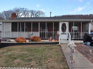 351 Campbell St, Staunton, VA 24401