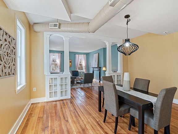 5th image of 2315 Brown St #2