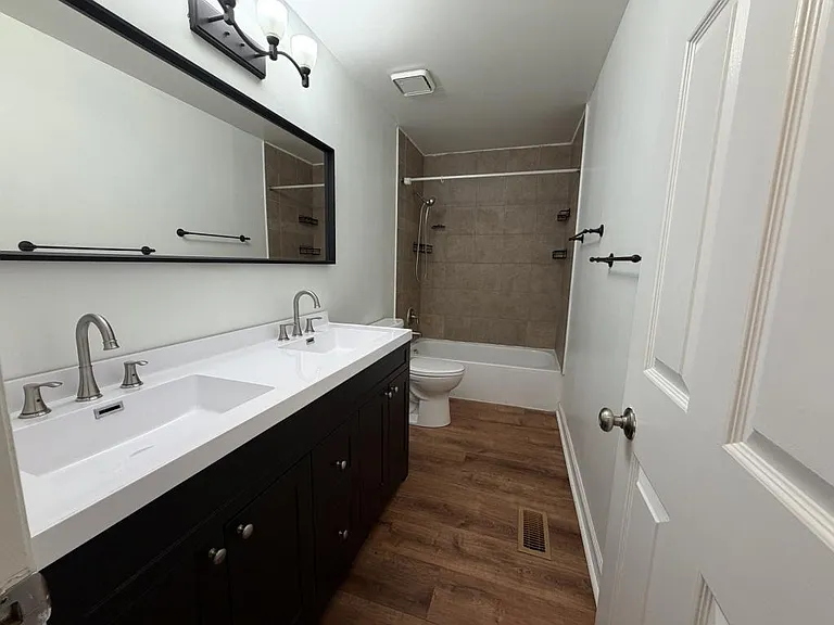 284 Hill Ave — Photo 13