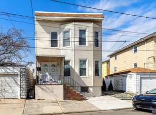 165 Devon St, Kearny, NJ 07032