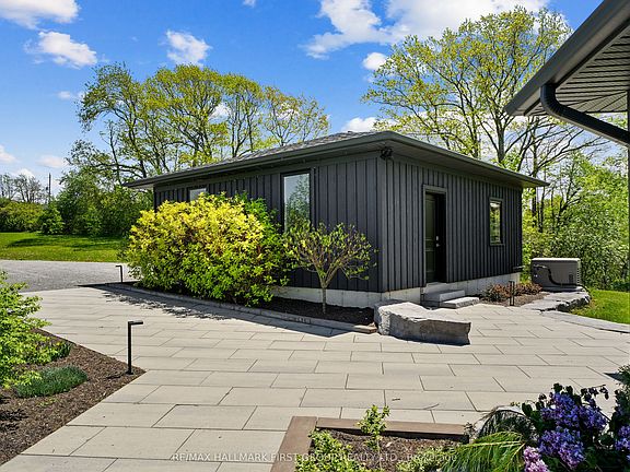 5th image of 5206 Sully Rd