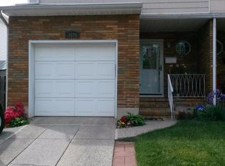 3655 Hylan Blvd, Staten Island, NY 10308