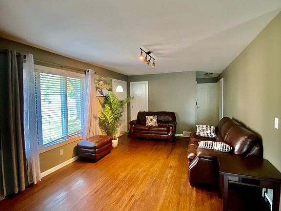 3rd image of 7438 13th Ave S #1