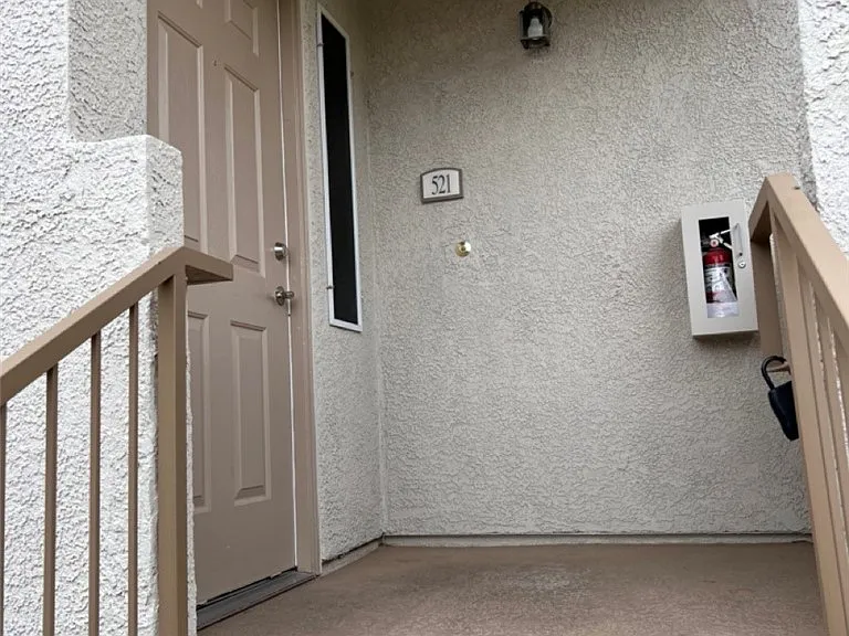 2305 W Horizon Ridge Pkwy #521 — Photo 5