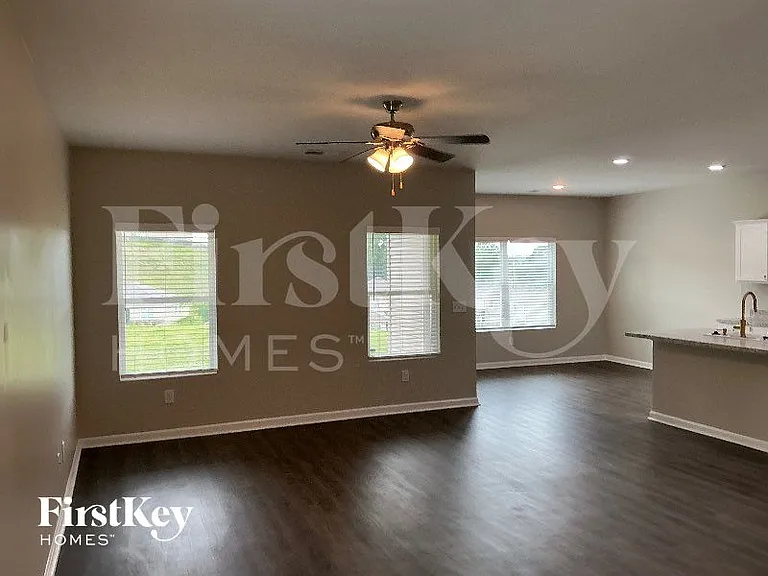 8653 Mohring Pl — Photo 4