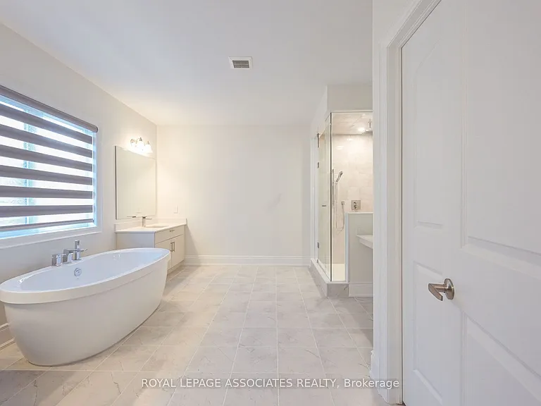 55 Raspberry Ridge Ave — Photo 27