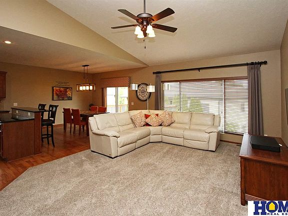 5th image of 6201 S 86th Ct