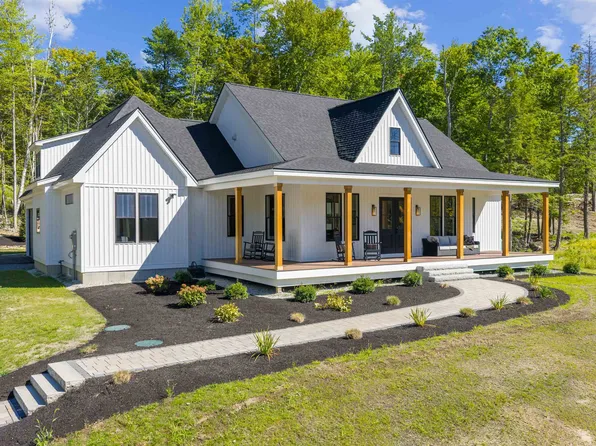 1 Jaytee Drive, Alton, NH 03809