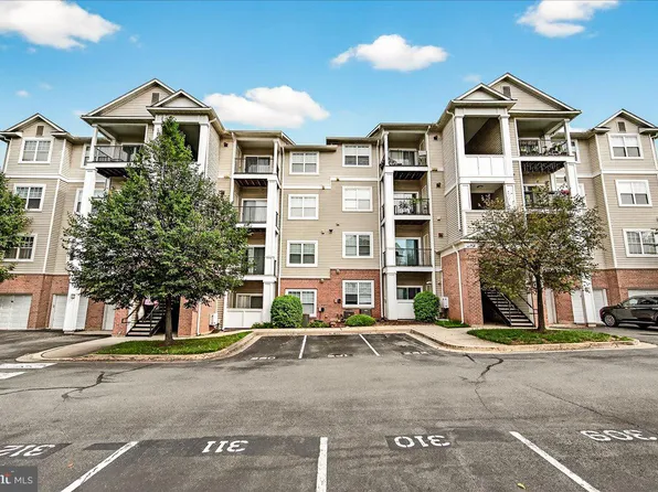 13501 Derry Glen Ct APT 202, Germantown, MD 20874