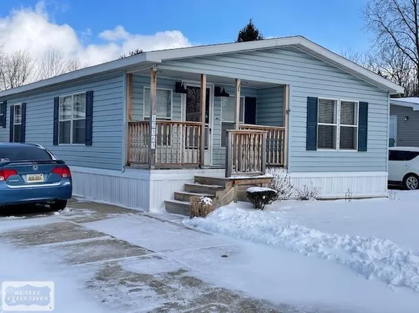 12363 Cedar Knoll Ct, Shelby Township, MI 48315