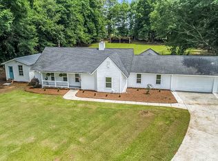 135 Dixie Ln, Covington, GA 30014