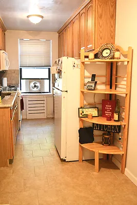 Rented by Excelle Realty Group LTD | media 34