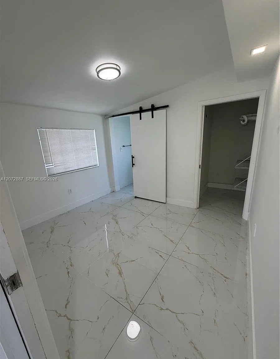 Westhaven Heights 1st Add — Photo 3