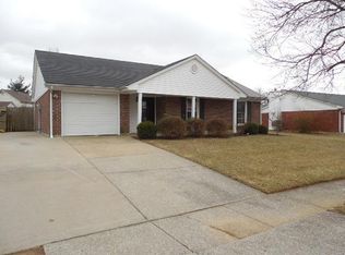 319 Tincher Dr, Versailles, KY 40383