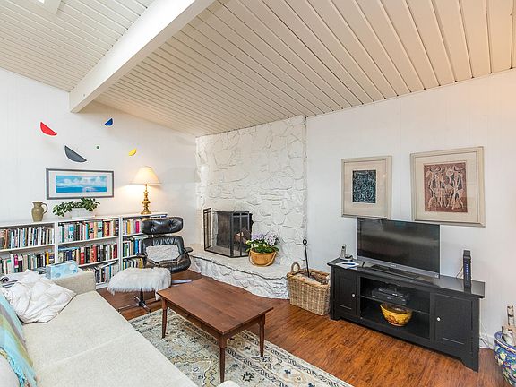 5th image of 6656 Atoll Ave