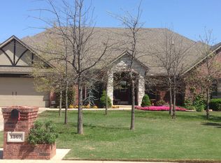 1367 Skyline Blvd, Edmond, OK 73025