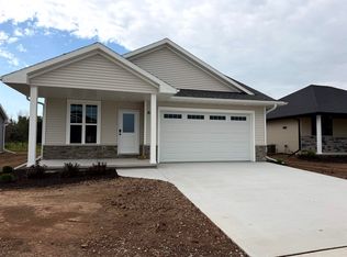 2209 E Golden Gate Dr, Appleton, WI 54913