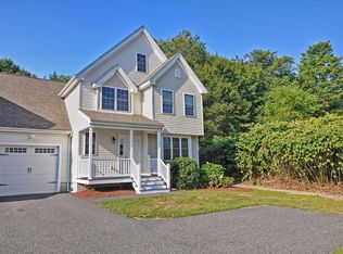 25 Main St #A, Mendon, MA 01756