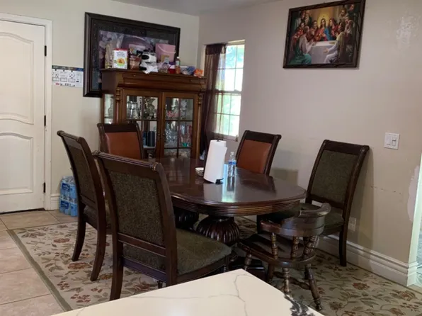 427 Saint Albans Ct, Salinas, CA 93905