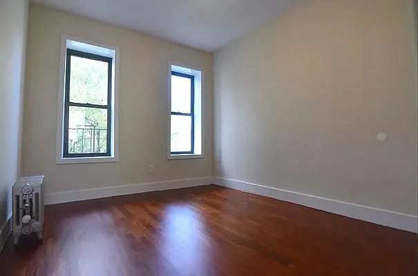 Rented by The Agency | media 4