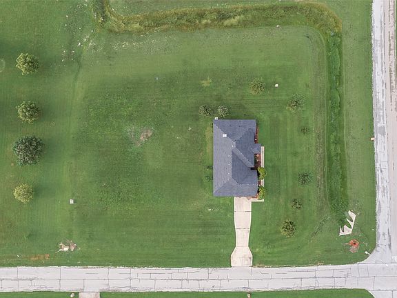 3rd image of 14316 Rising Spring Rd