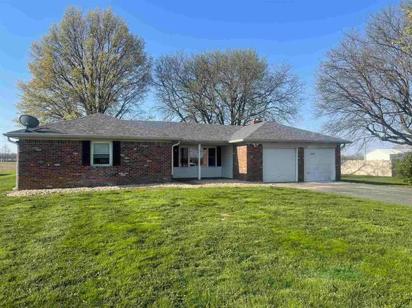 2403 West Broadway, Bunker Hill, IN 46914