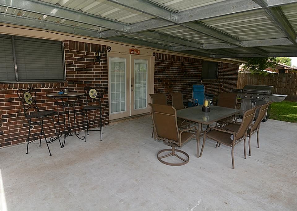 1st image of 12526 E Bar Dr