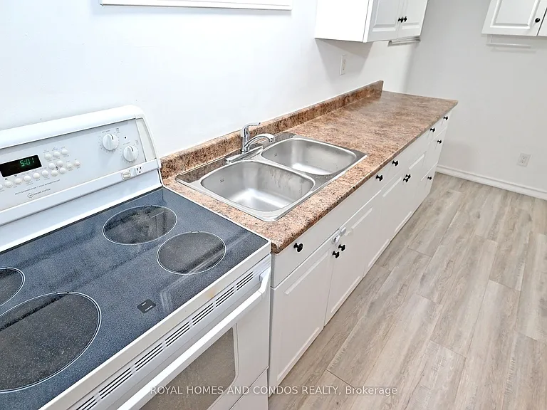 27 Marlena Dr — Photo 23