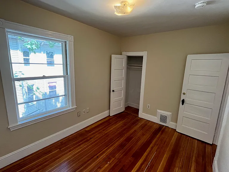 31 Barry St #2 — Photo 18