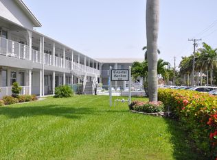630 Layne Blvd APT 208, Hallandale, FL 33009