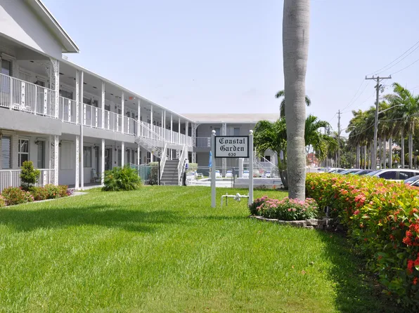 630 Layne Blvd APT 208, Hallandale, FL 33009