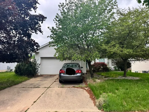 1709 Waldorn Ave NE, Grand Rapids, MI 49505