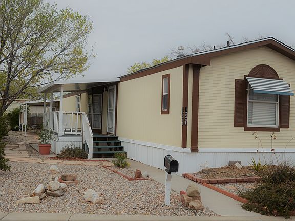 2nd image of 12305 Horseshoe Trl SE