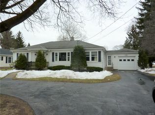 3882 Prospect St, Oneida, NY 13421