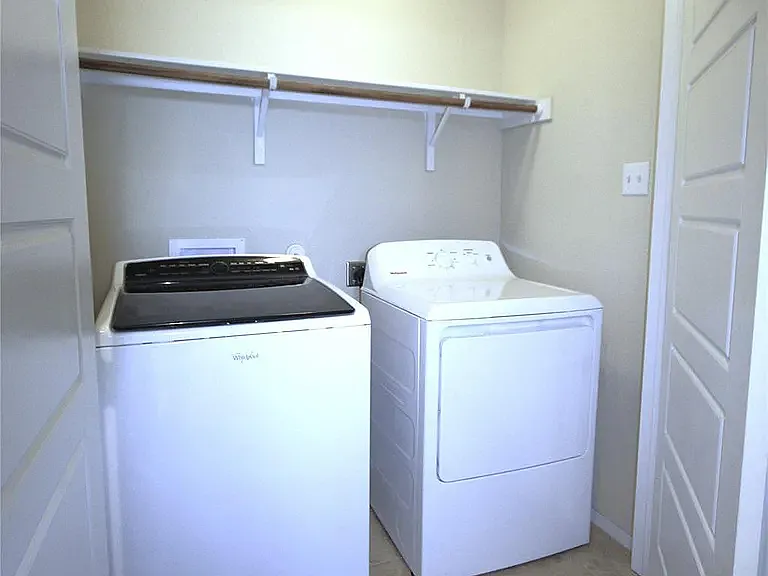 116 Four Star Dr — Photo 12