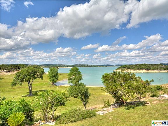 2nd image of 1180 Kings Point Dr