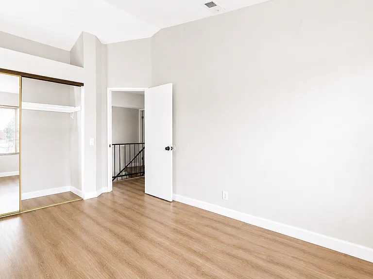 1112 S Cypress Ave #48 — Photo 14