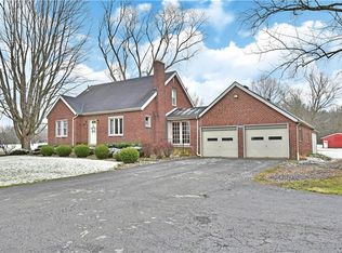 980 Webb Rd, Mineral Ridge, OH 44440