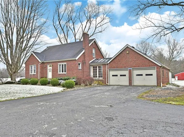 980 Webb Rd, Mineral Ridge, OH 44440