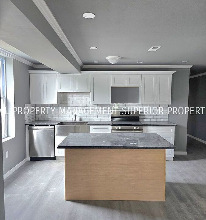 1st image of 5463 Lebanon Ave Floor 1