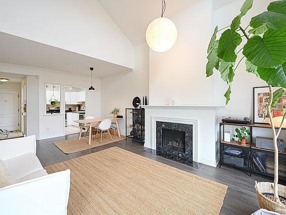 4th image of 7633 Saint Albans Rd #308