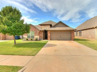 8121 NW 159th St, Edmond, OK 73013