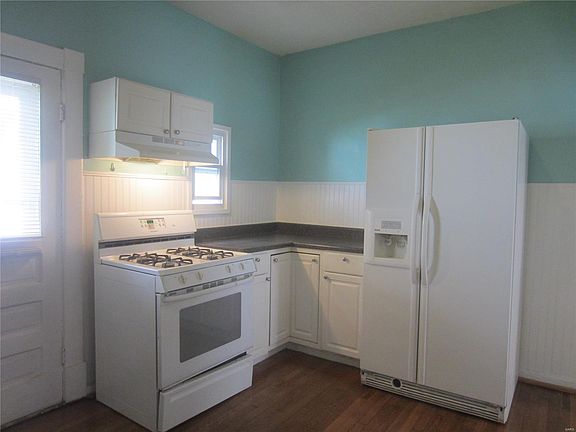 5th image of 6953 Lindenwood Ave