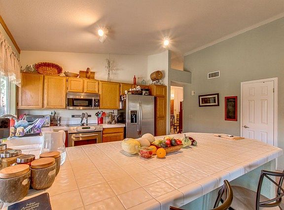 3rd image of 5646 E Claire Dr