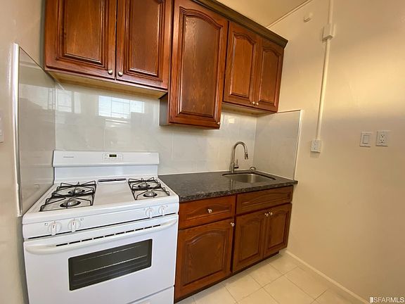 5th image of 1360 Hyde St APT 11