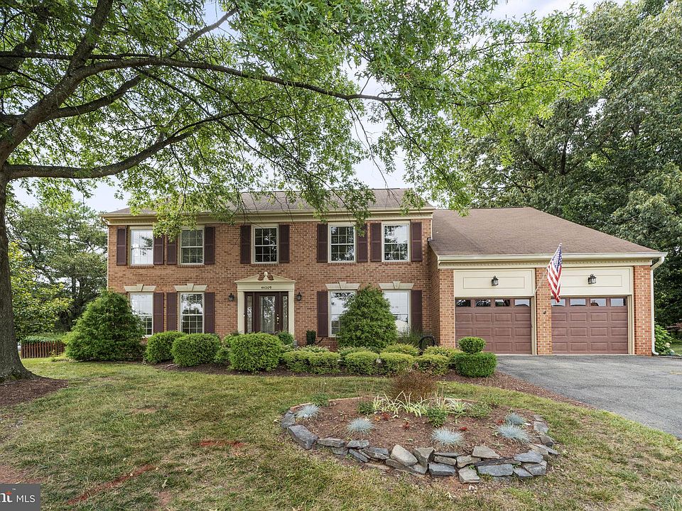 1st image of 44209 Bristow Cir