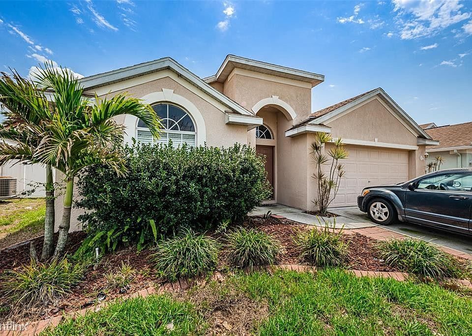 1st image of 2546 Arrowpointe Dr