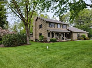 4001 Tamarisk Trl, Crystal Lake, IL 60012