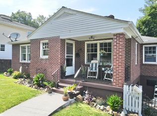1218 Lebanon St, Bluefield, WV 24701